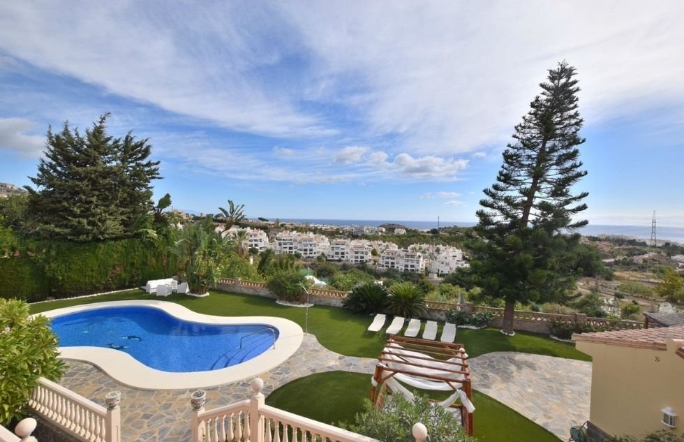 Stunning Detached Villa in Benalmadena Pueblo with Sea and Mountain Views