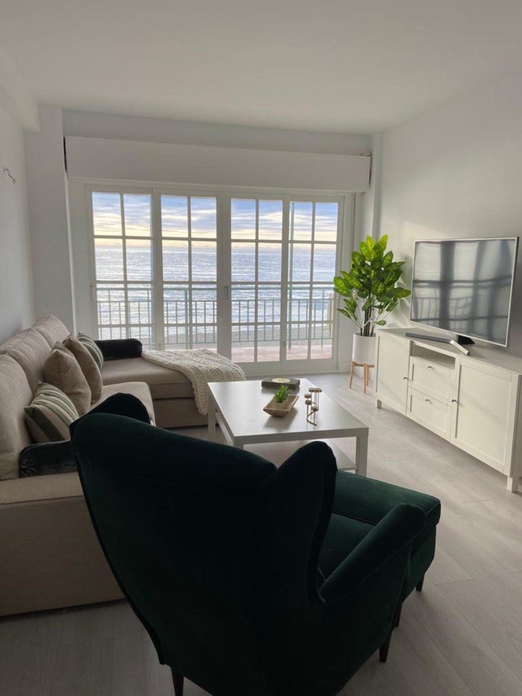 Apartamento frente a la playa