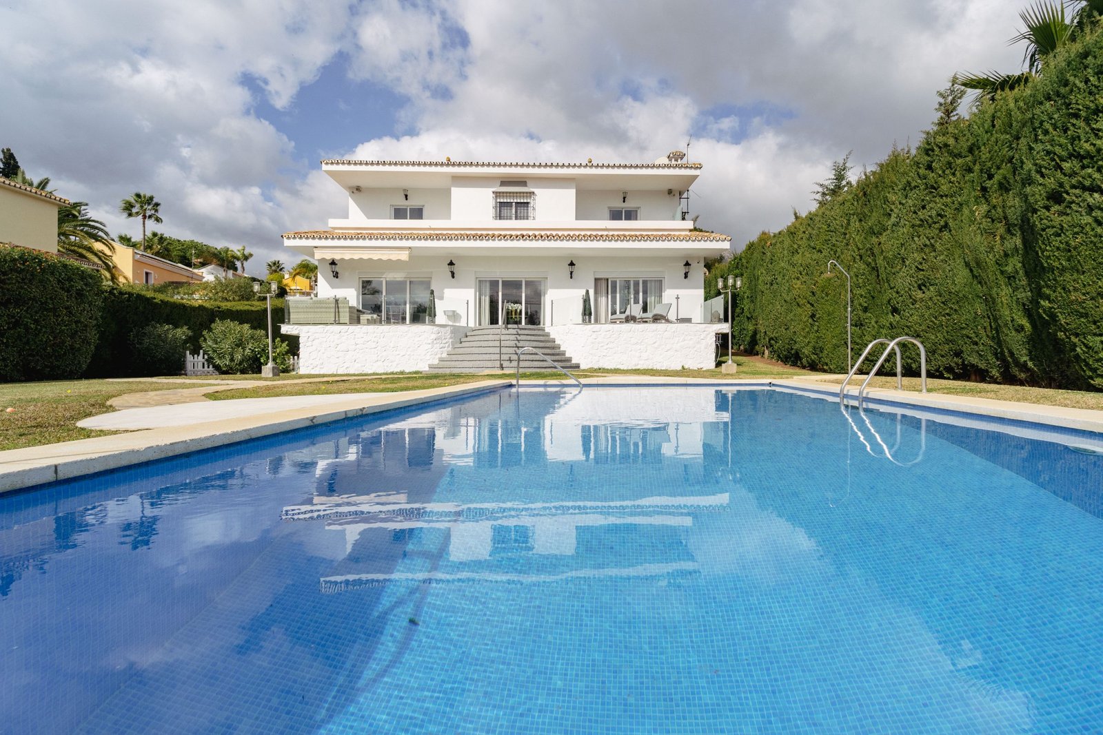 A beautiful, newly renovated property in Nagueles